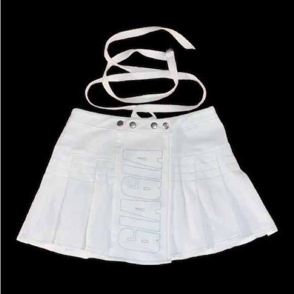 ✨I.AM.GIA✨Esme Skirt in White - Picture 2 of 6